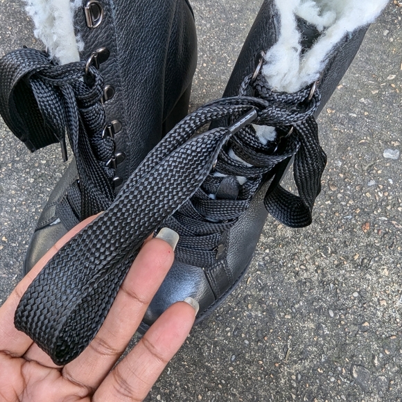 Schutz zhara women's black winter lace up combat boots size 26 - Picture 11 of 11